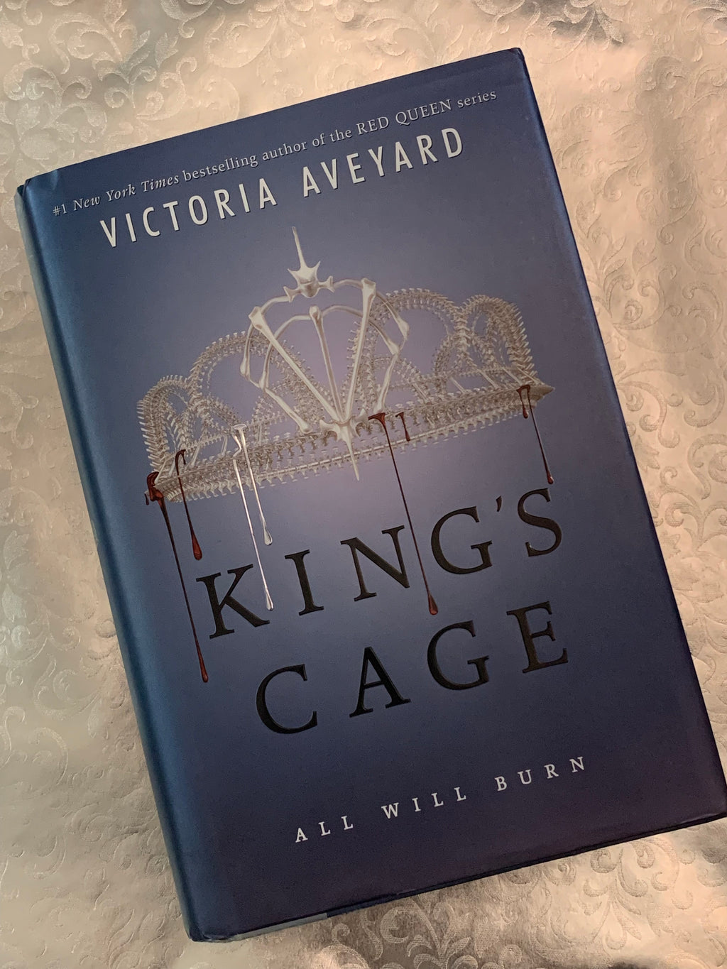 King's Cage: All Will Burn- By Victoria Aveyard